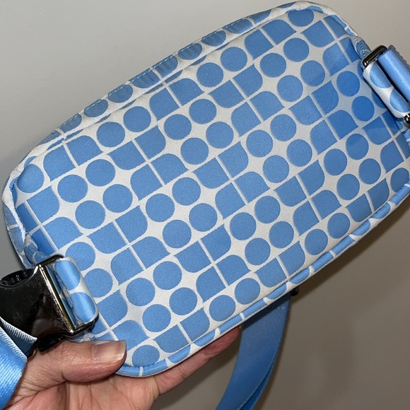 kate spade NWT! $228 MSRP Noel Jacquard Printed Belt Bag - Picture 9 of 10